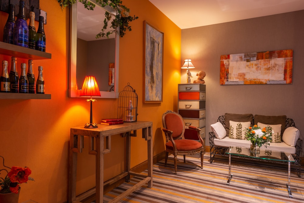 Hotel Volney Opera 33/44