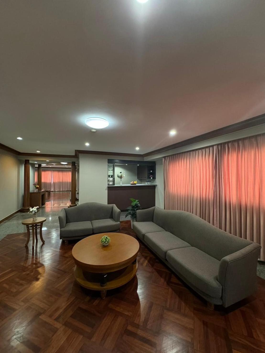 United Tower Thonglor By Aspira 38/55