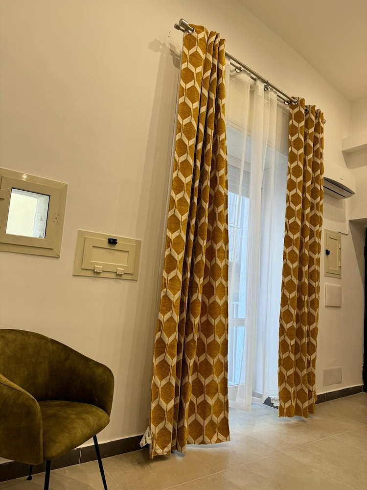 Boutique Hotel Piazza Carita 51/60