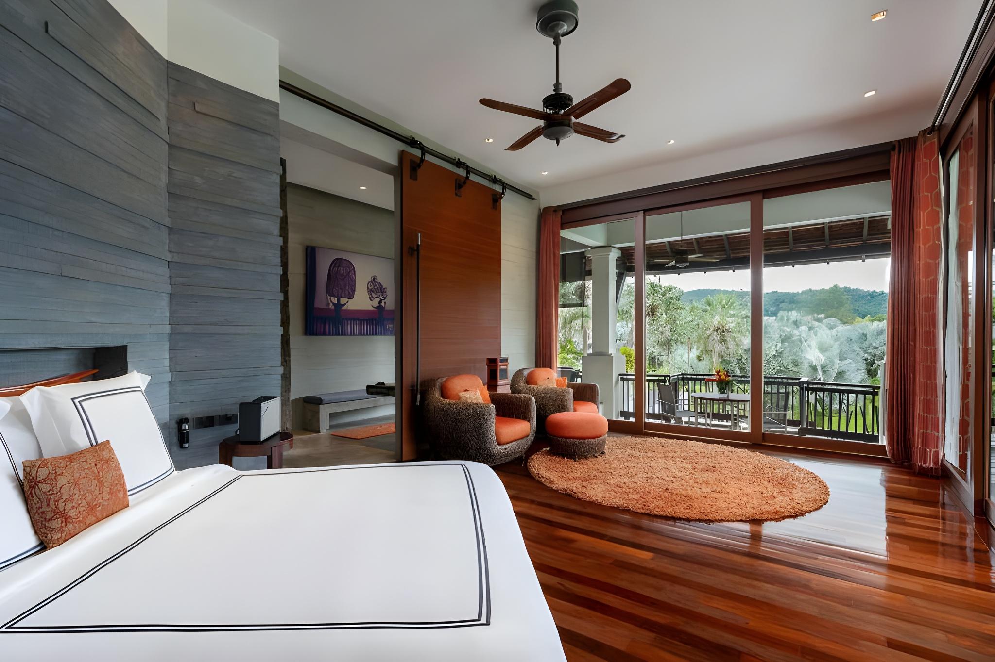 Residence, Suite