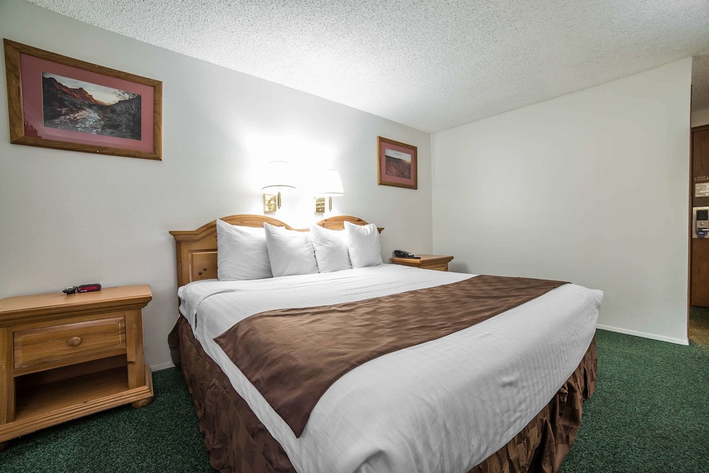 RODEWAY INN BRYCE CANYON 16/35
