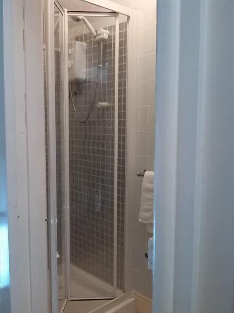 The Haldon Guest House 2/40