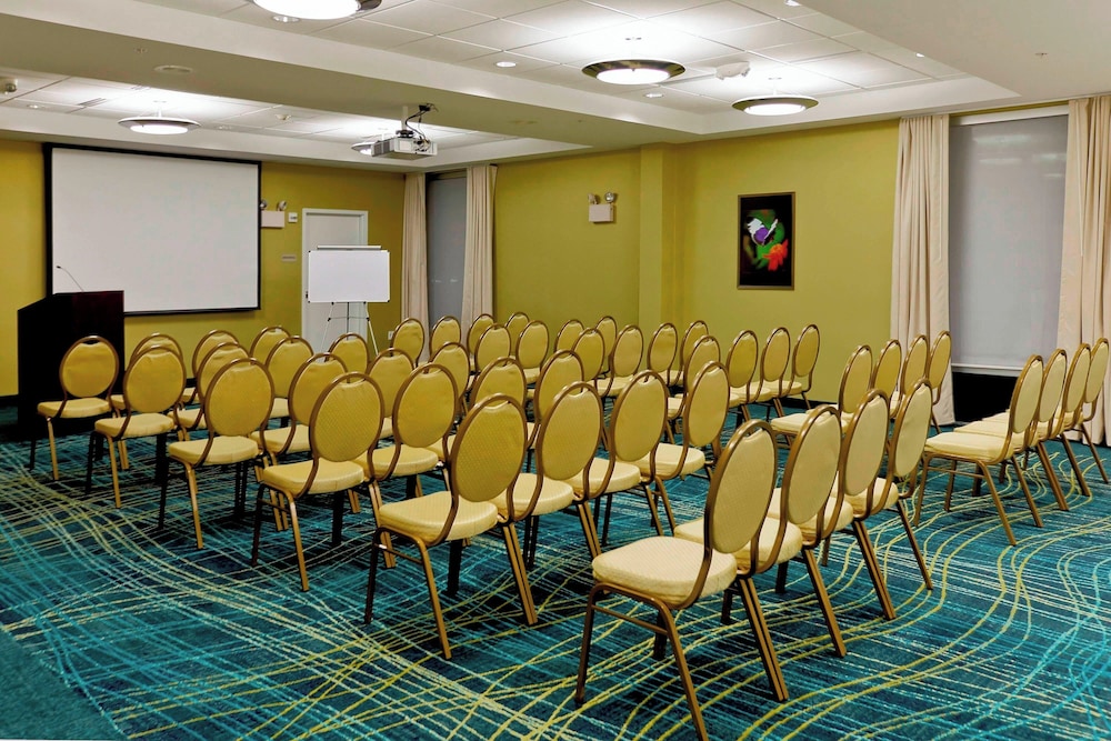 SpringHill Suites by Marriott Lake Charles 41/50