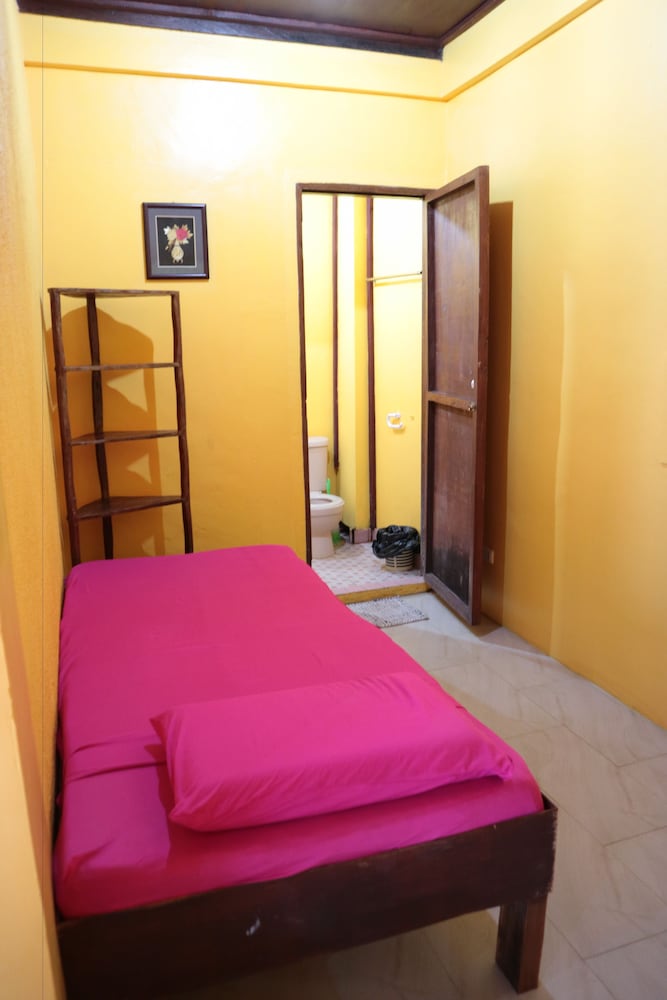 El Nido Corner Pension And Restaurant 5/50