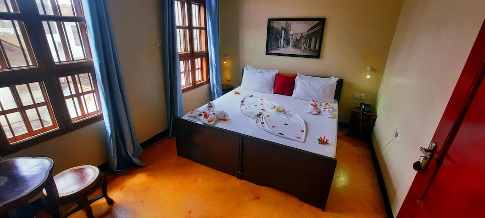 Rumaisa Hotel 18/33