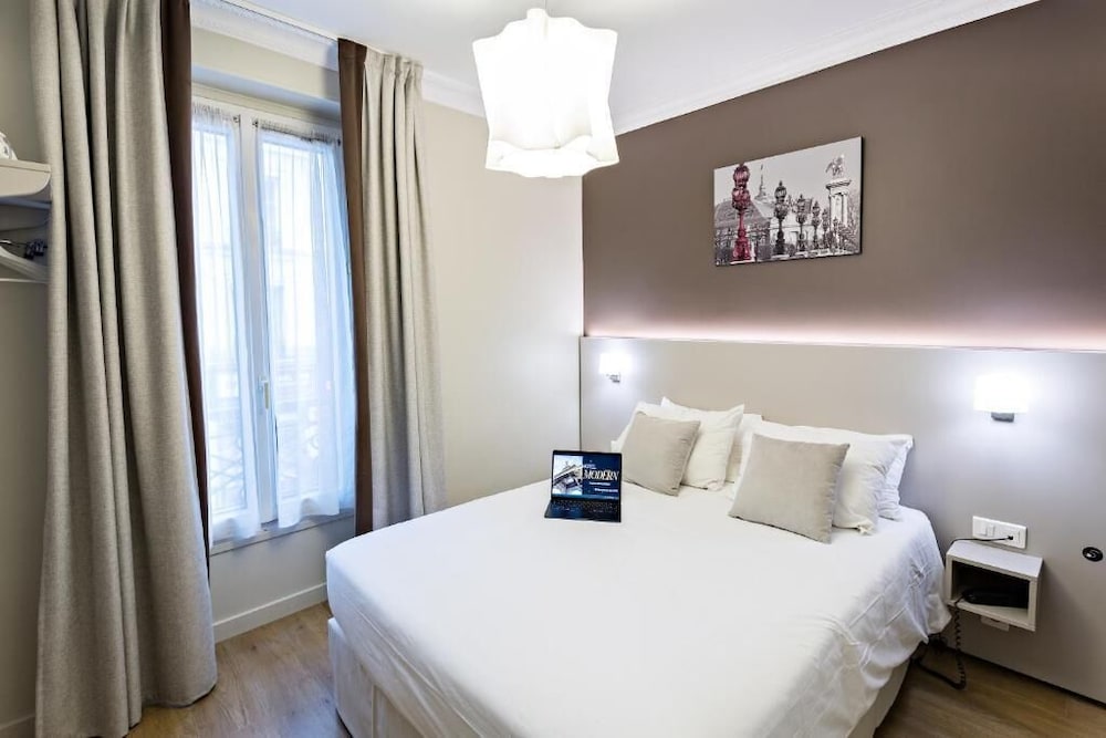 MODERN HOTEL 14/51
