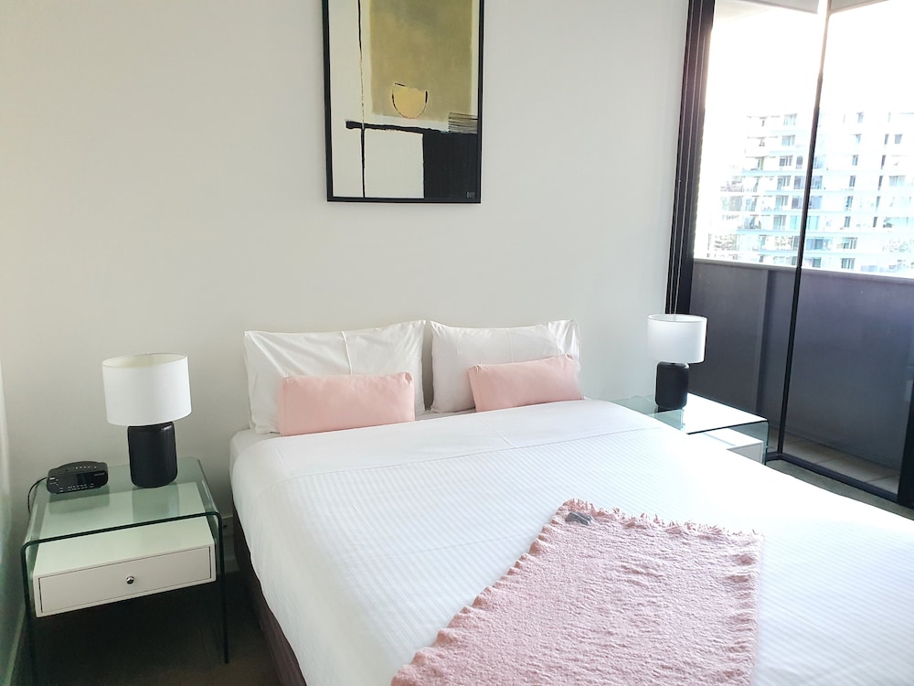 Harbour Escape Apartments 13/49