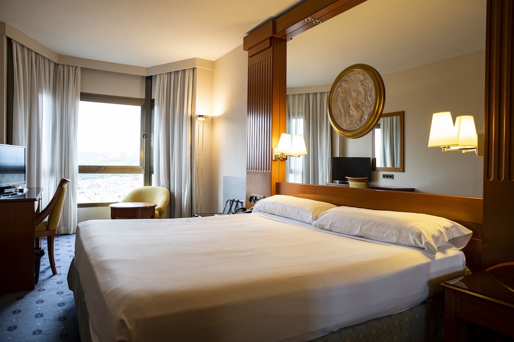 Room, Triple, 3 Beds, Hotel Los Bracos 2/7
