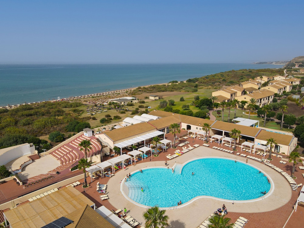 Sikania Eco Resort 49/50