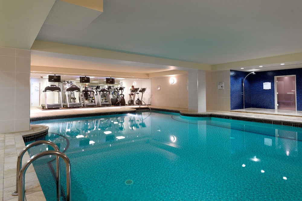 Leonardo Royal Hotel Brighton Waterfront 24/68