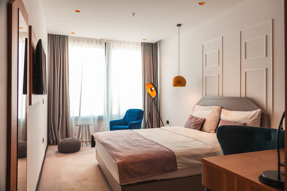 DELUXE, DOUBLE BED, SEA VIEW