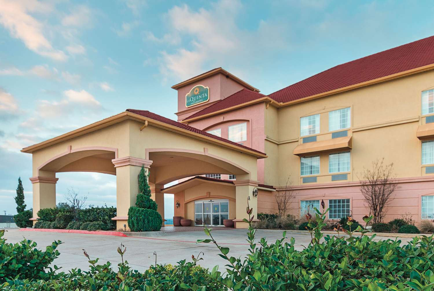 La Quinta Inn Suites Glen Rose 10/55
