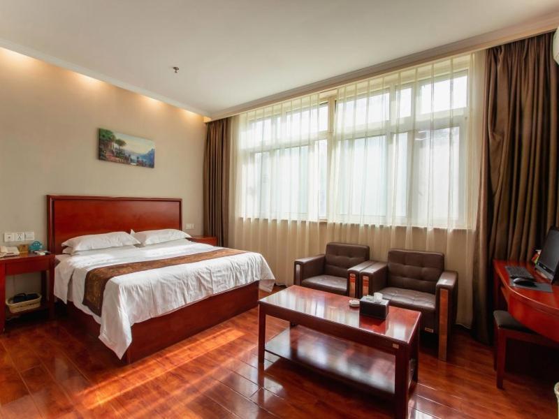 GreenTree Inn Xinxiang Laodong Street Zangying Bridge Business Hotel 13/52