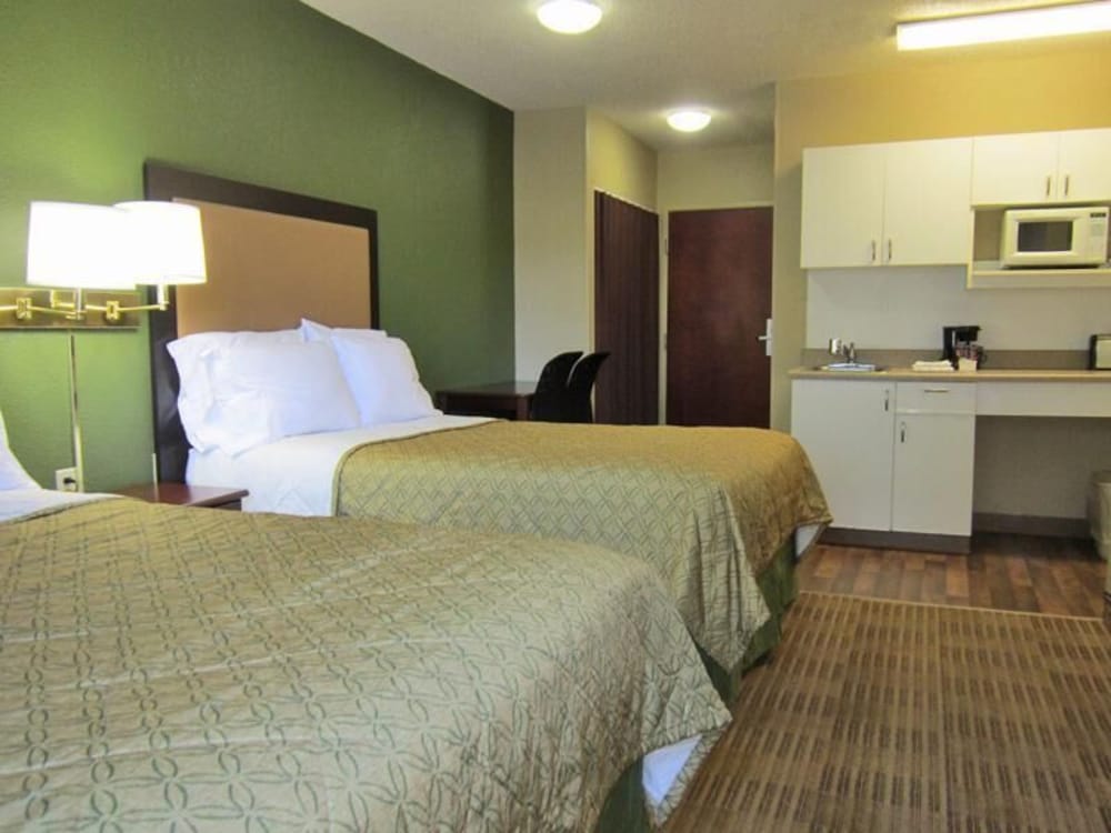 Studio 6 Extended Stay Rochester Greece NY 27/57