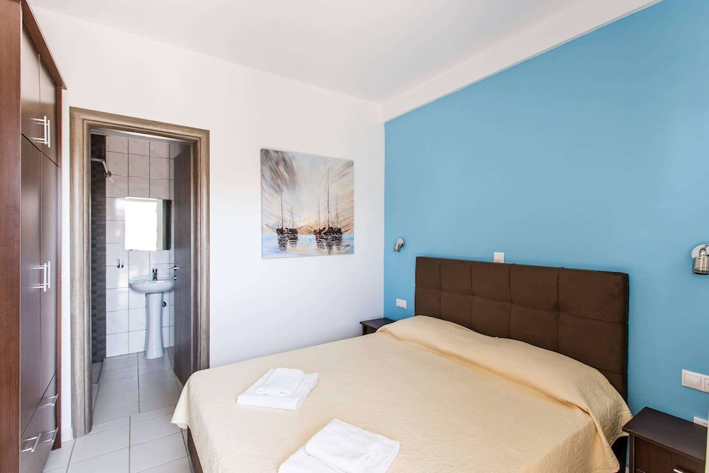 Greek Pride Hotel 13/50