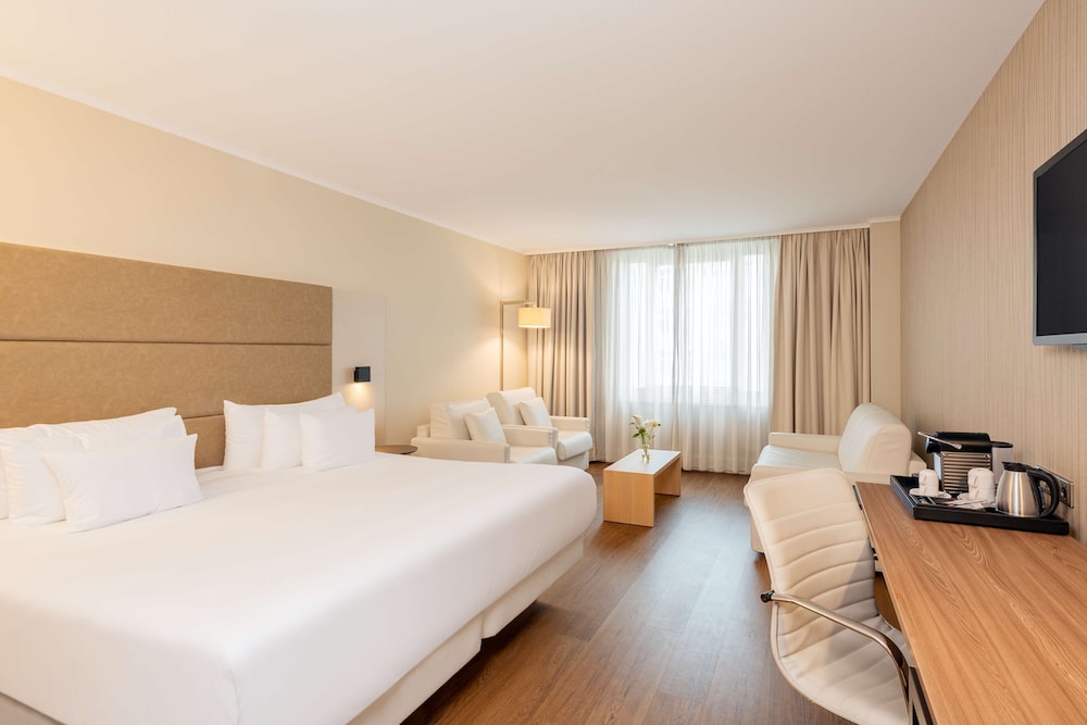 JUNIOR SUITE, WITH EXTRA BED