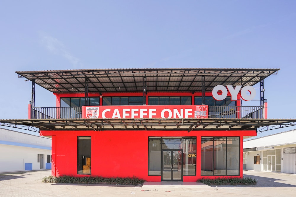 OYO 877 Bypass Town Square 2/28