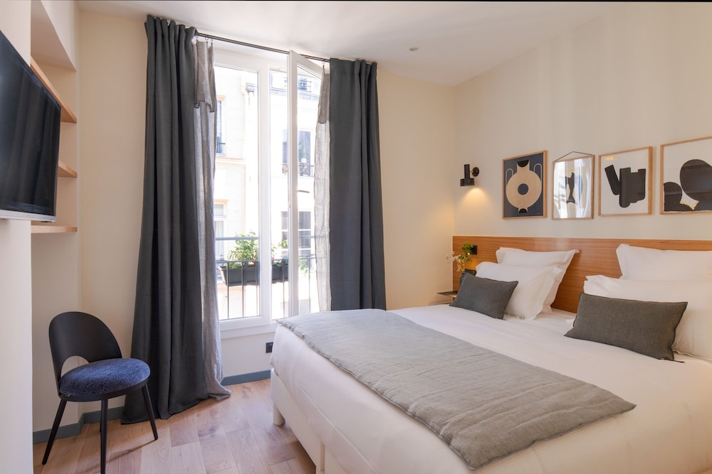 Tinah Paris Aboukir 2/11
