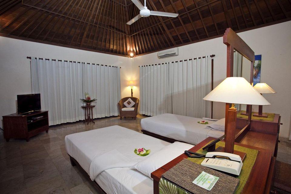 2 BEDROOMS, VILLA