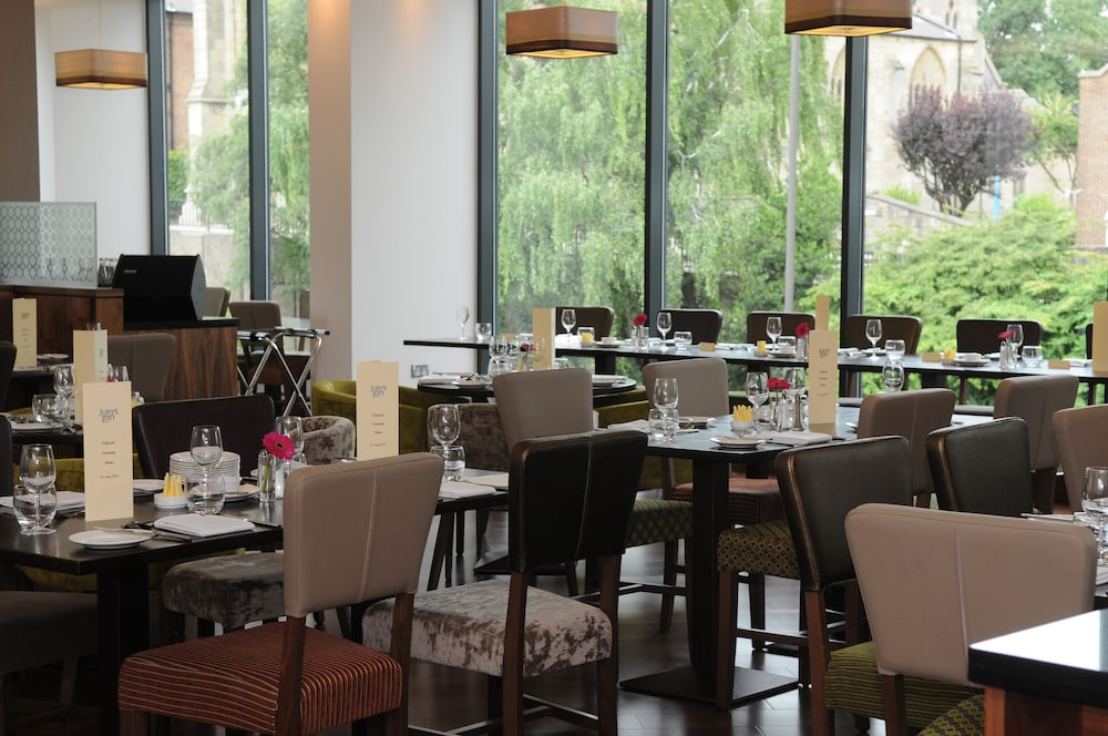 Leonardo Hotel Derby 42/72