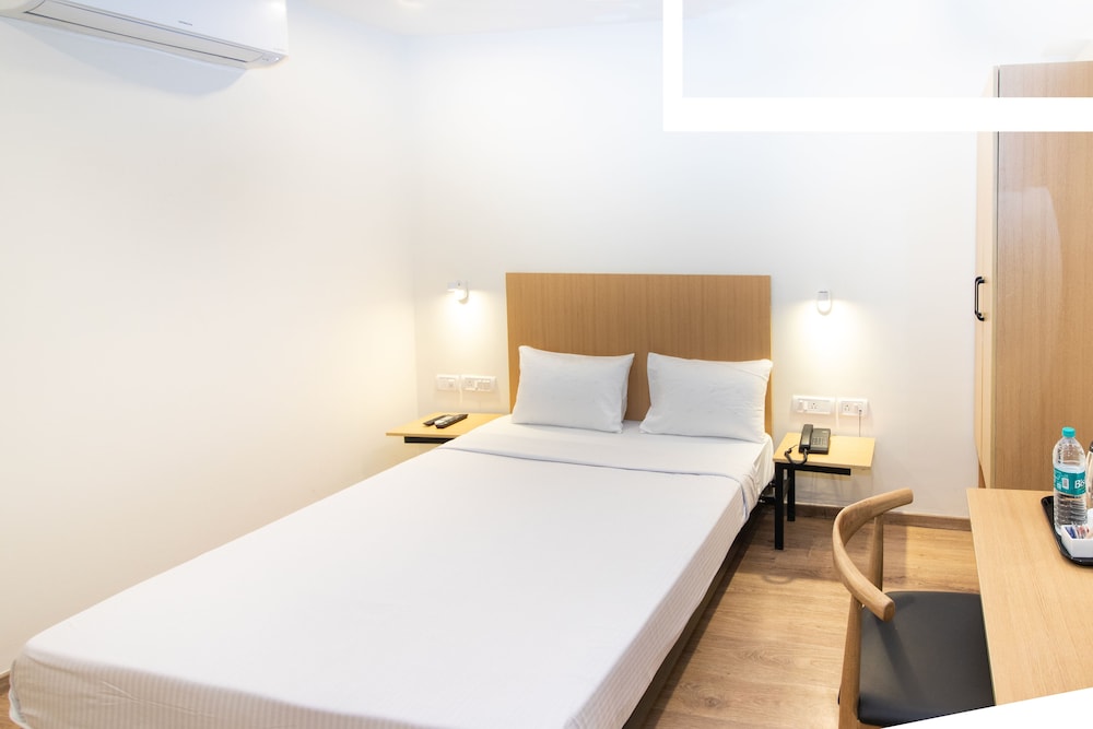 Sanctum Suites Richmond Road Bangalore 9/21