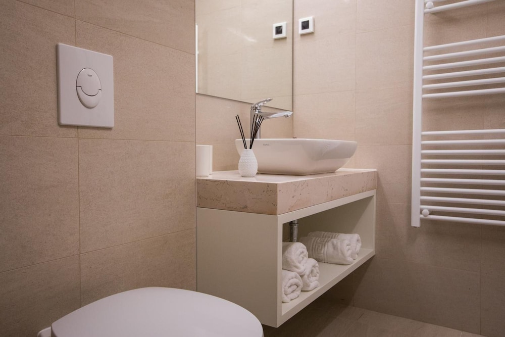 Bova Luxury Rooms 36/36