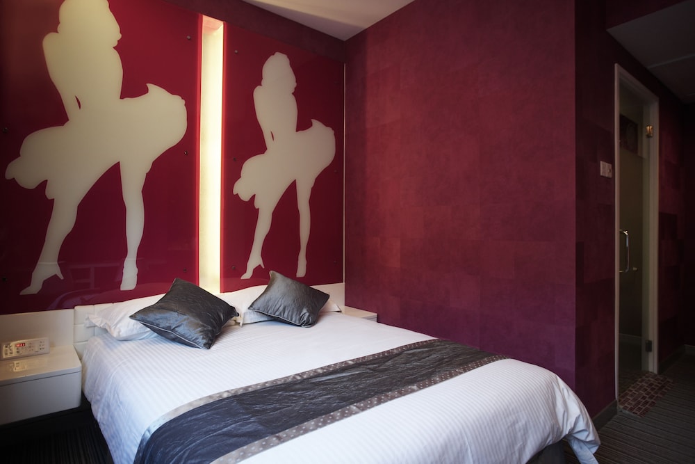 Hotel Re Pearl S Hill 12/50