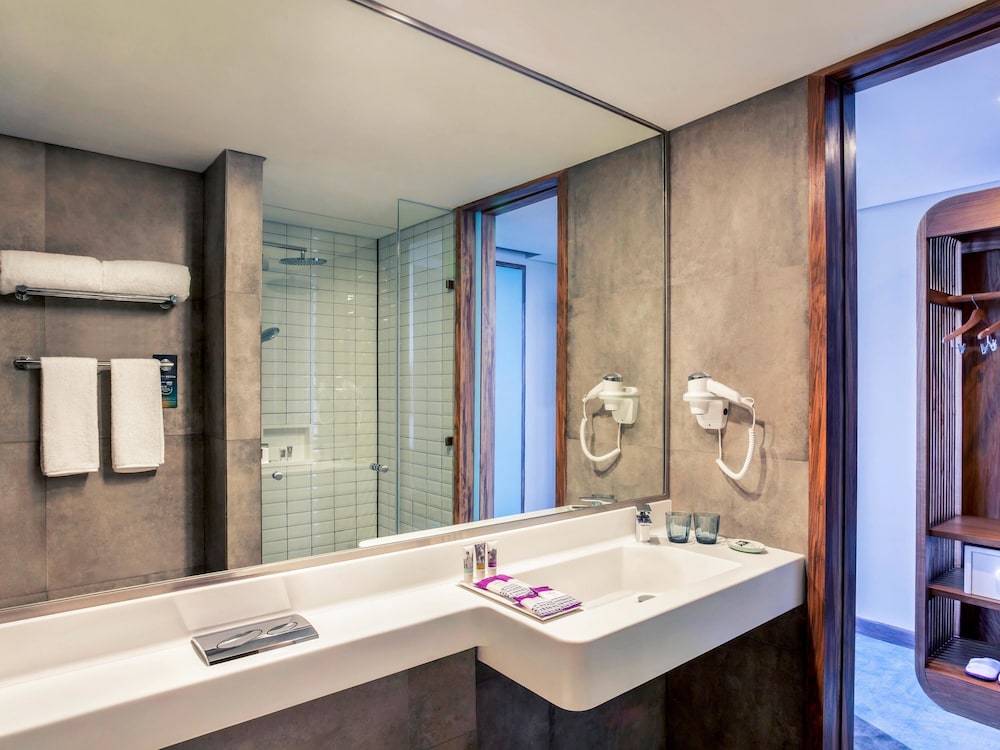 Mercure Jakarta Pantai Indah Kapuk 24/73