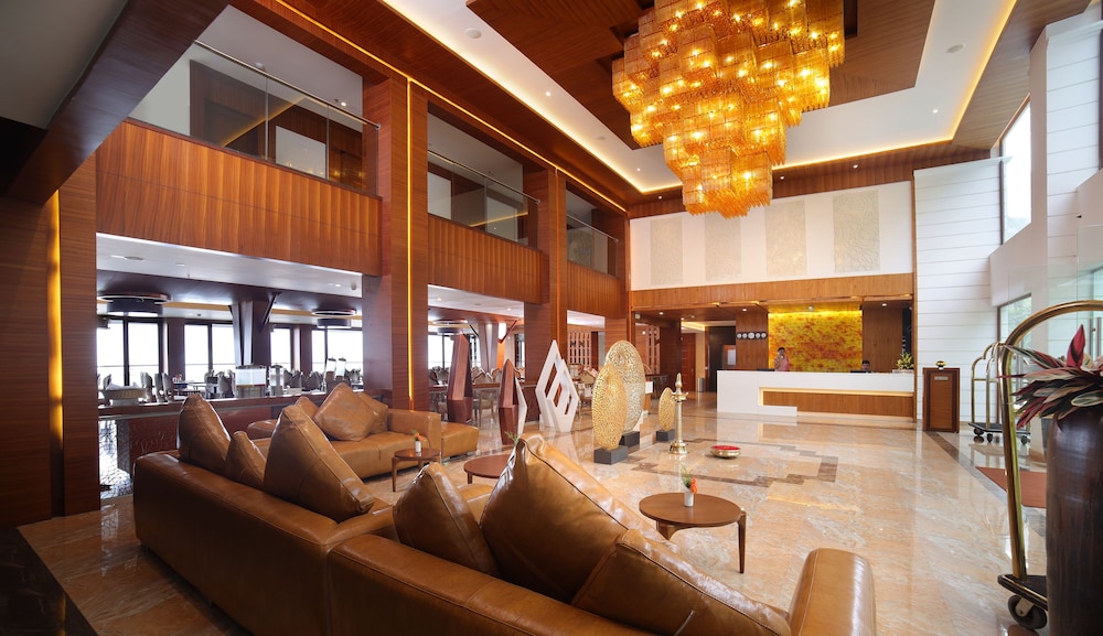 Amber Dale Luxury Hotel and Spa, Munnar (ex PLUM JUDY - THE LEISURE HOTEL) 38/50