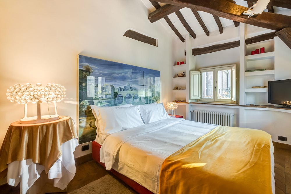 Luxury Trastevere 20/65