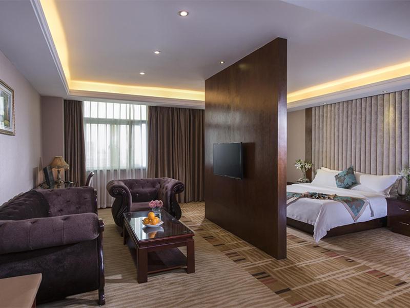 Vienna International Hotel (Nanning Jiangnan Wanda Pingxi Night Market Branch) 27/30