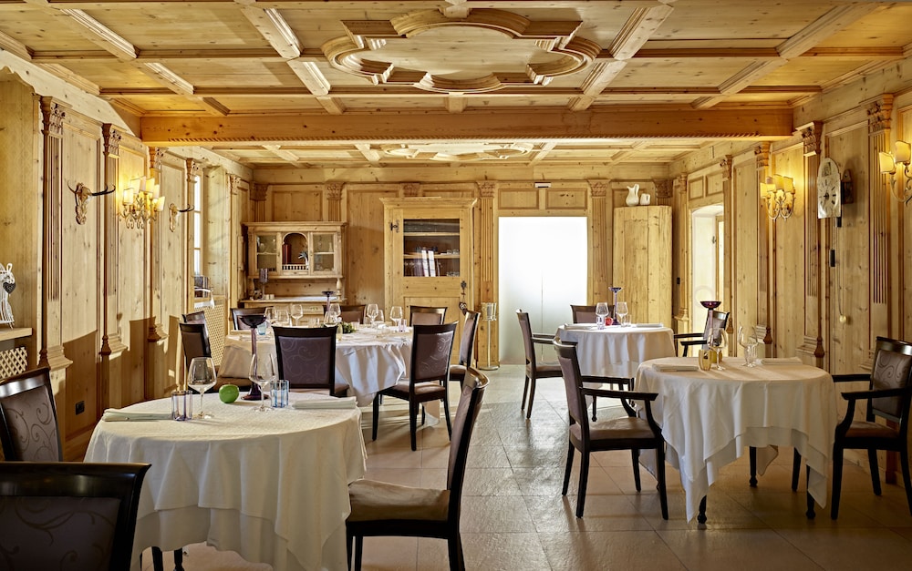 ROMANTIC HOTEL EXCELSIOR 41/45