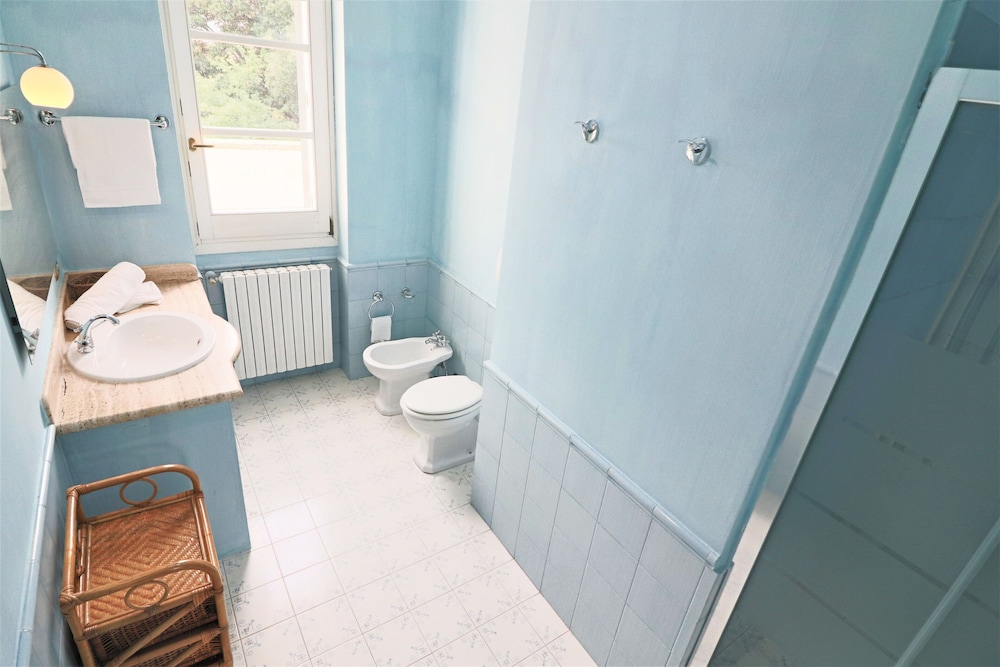 Relais Delle Rose Bed And Breakfast 56/84