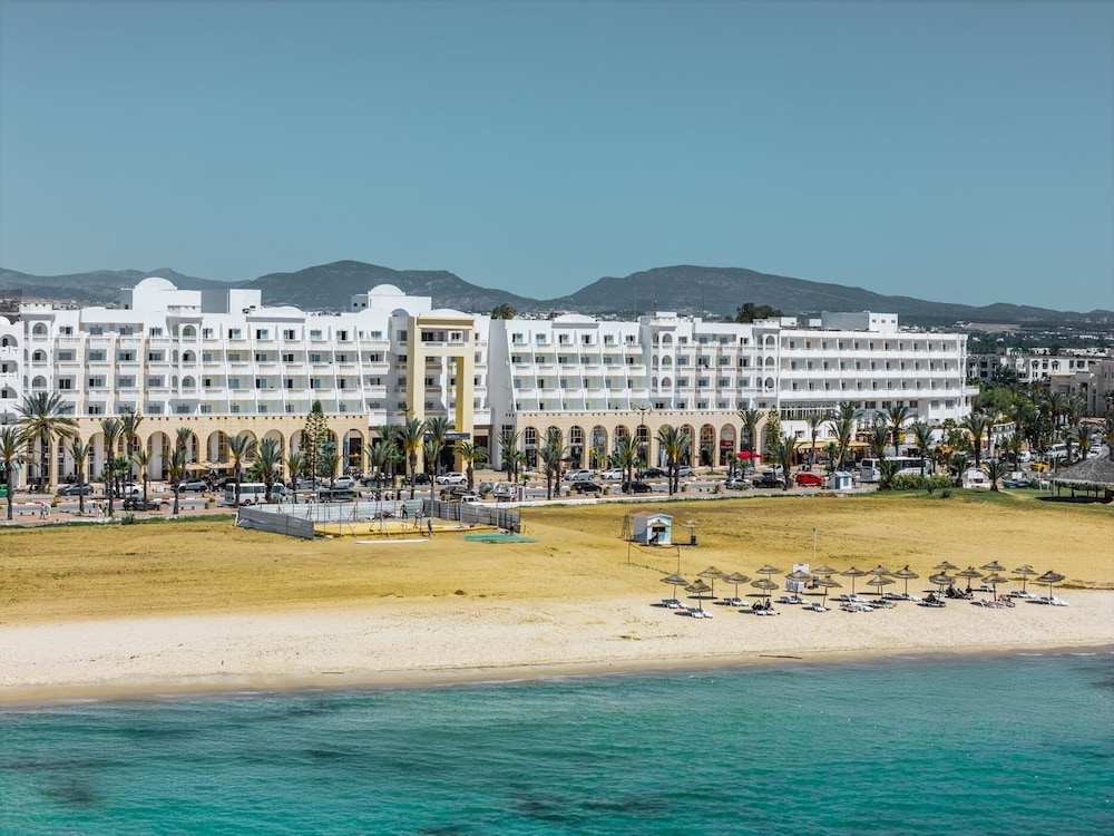 TMK L Atrium Yasmine Hammamet 50/60