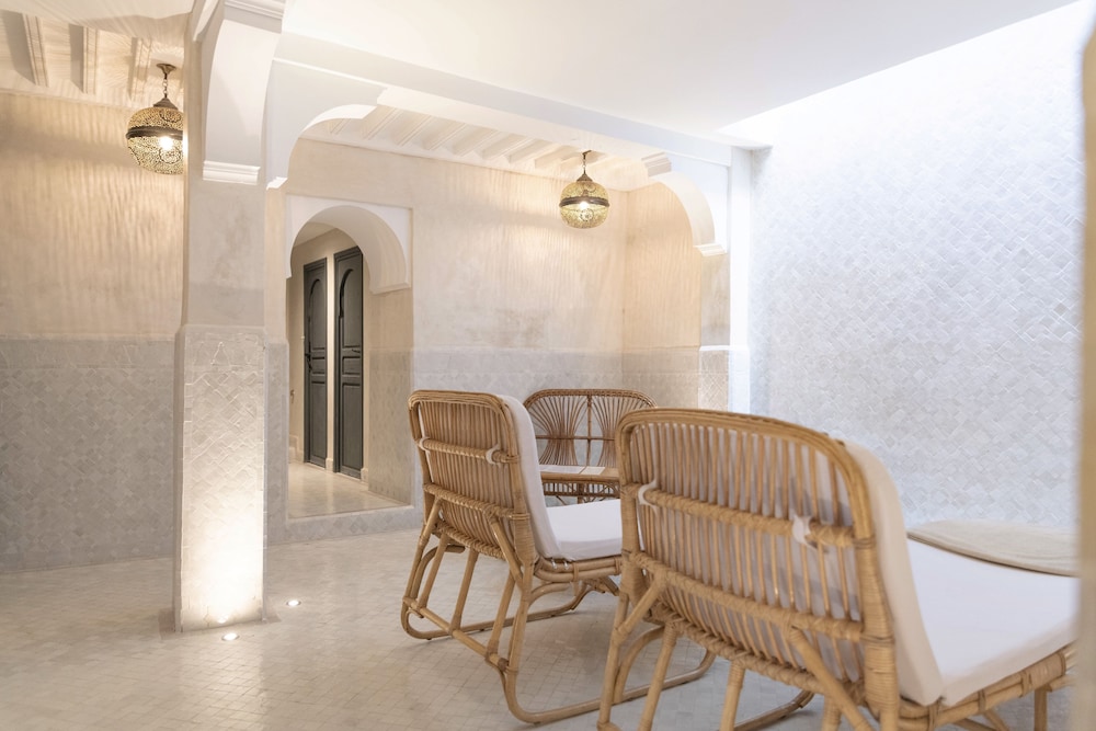 Riad Le Rihani 33/45