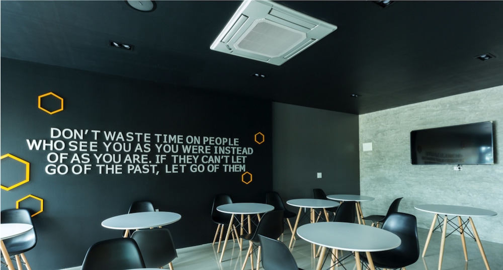 Seven Bee Boutique Hotel 34/39