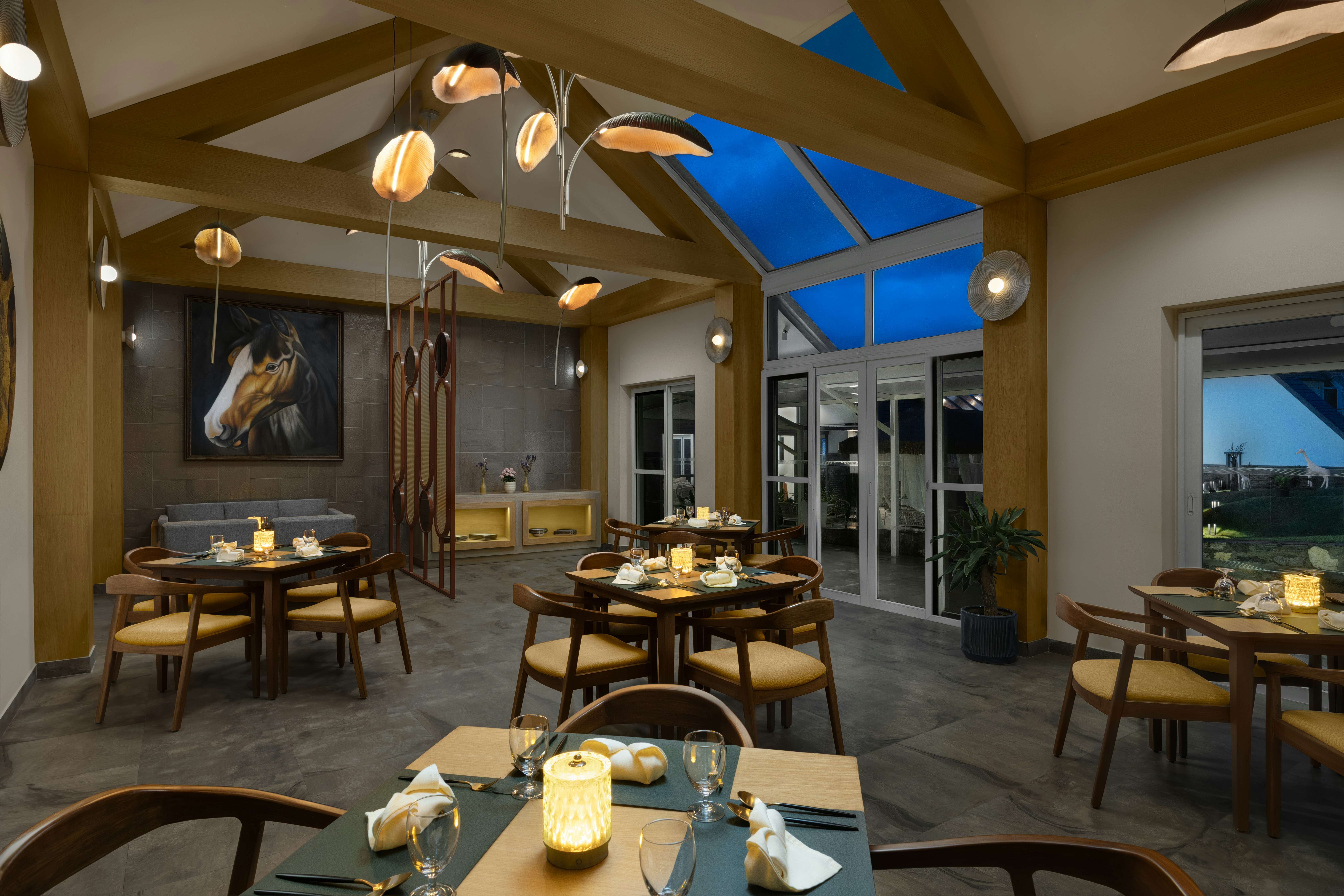 Himalayan Hideaway Resort Pokhara, The Centara Collection 39/62