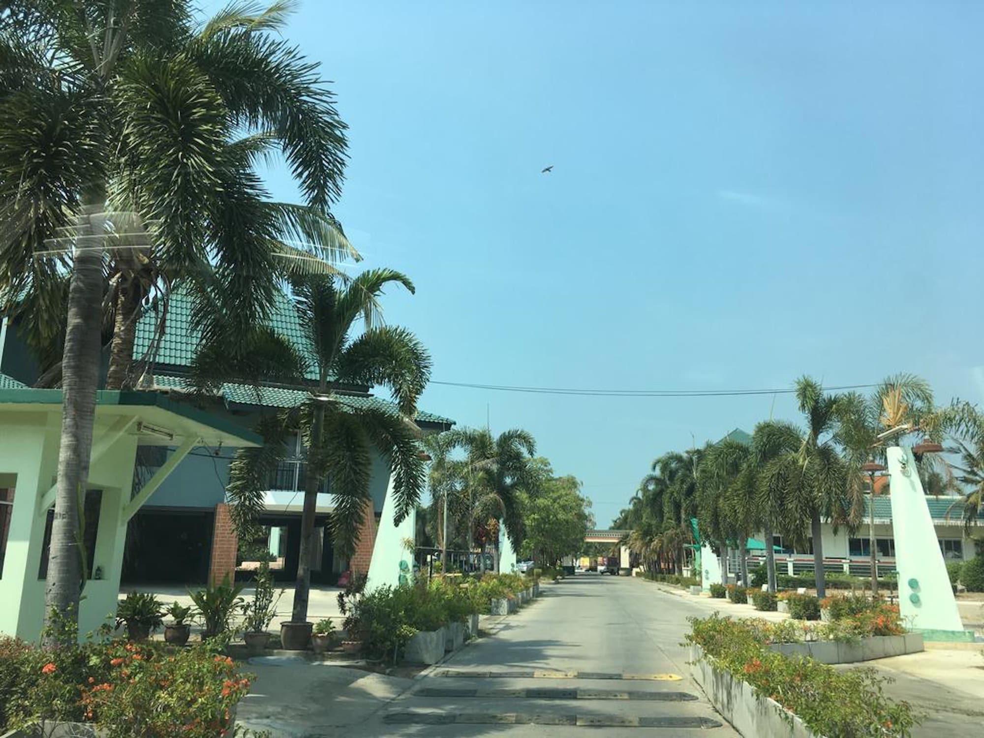 Rawanda Resort 56/60