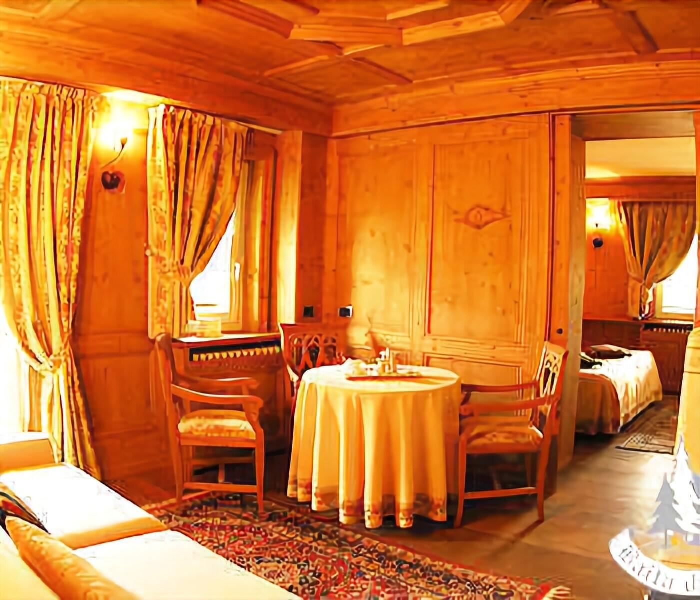 HOTEL BAITA DEI PINI 22/32