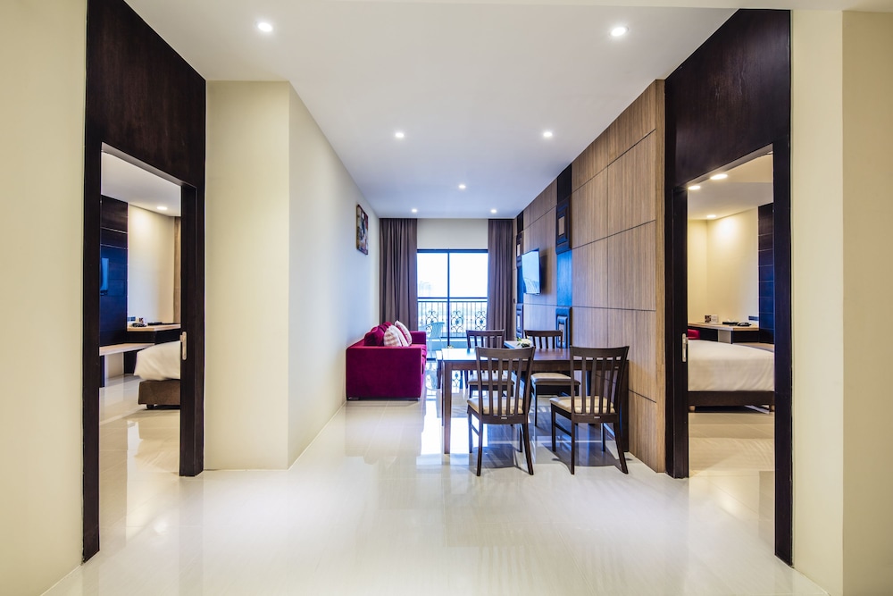 Grand Palazzo Hotel 49/61