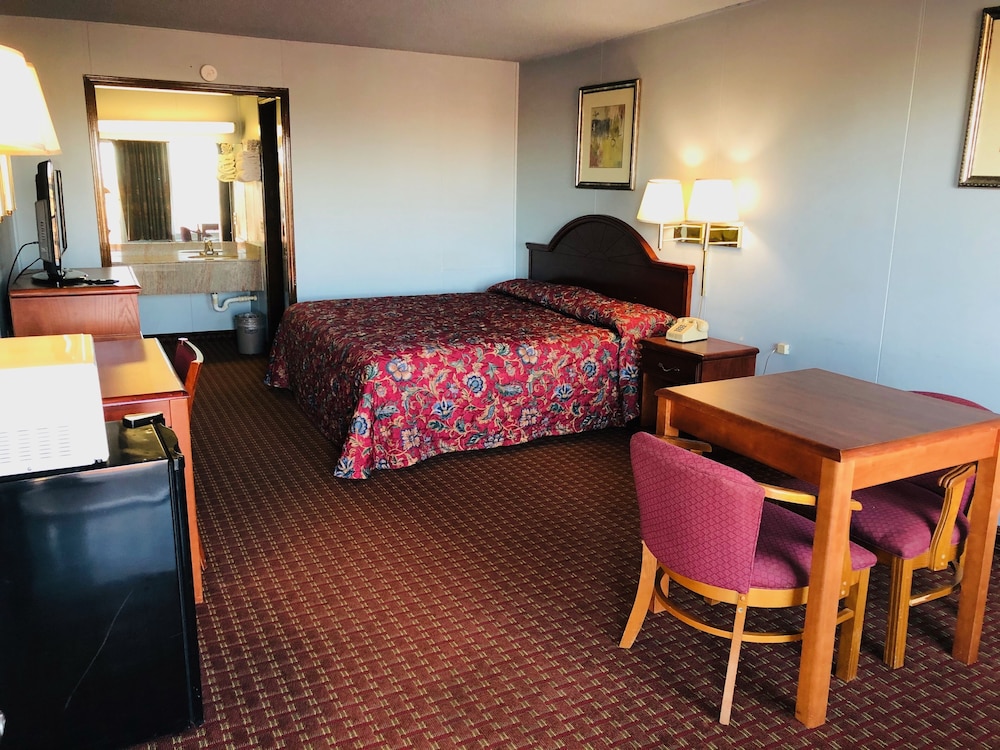 Regency Inn 7/15