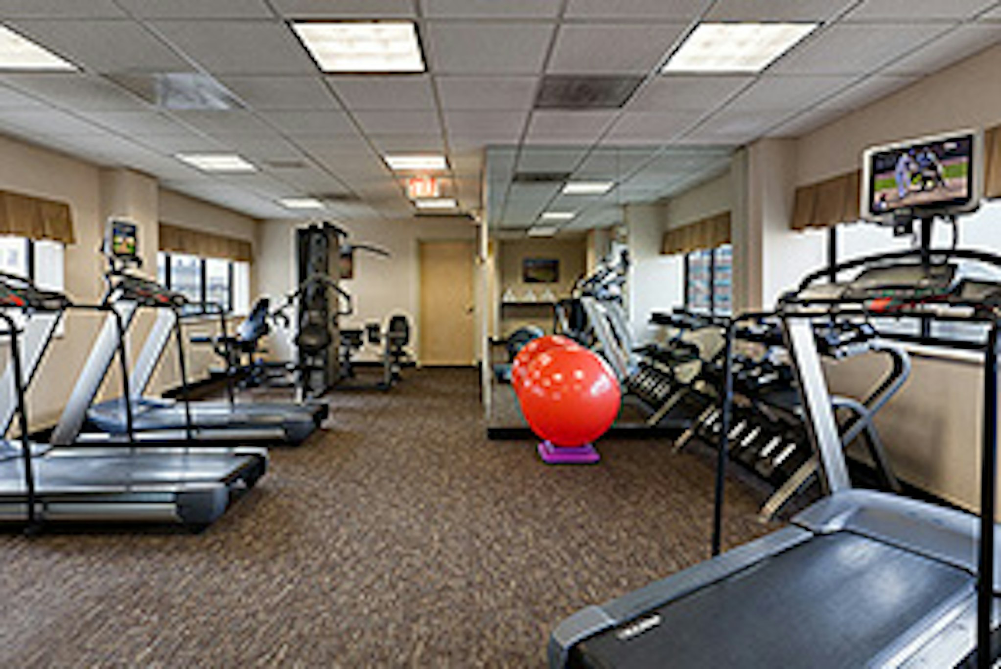 Holiday Inn & Suites Chicago-Downtown, an IHG Hotel 12/41
