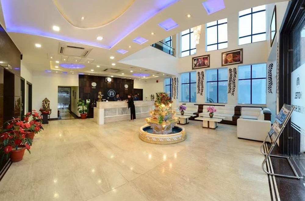 Hotel Madhushrie 17/50