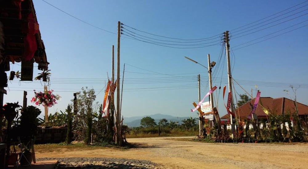 Heun Baan Rong Khun Resort 18/27