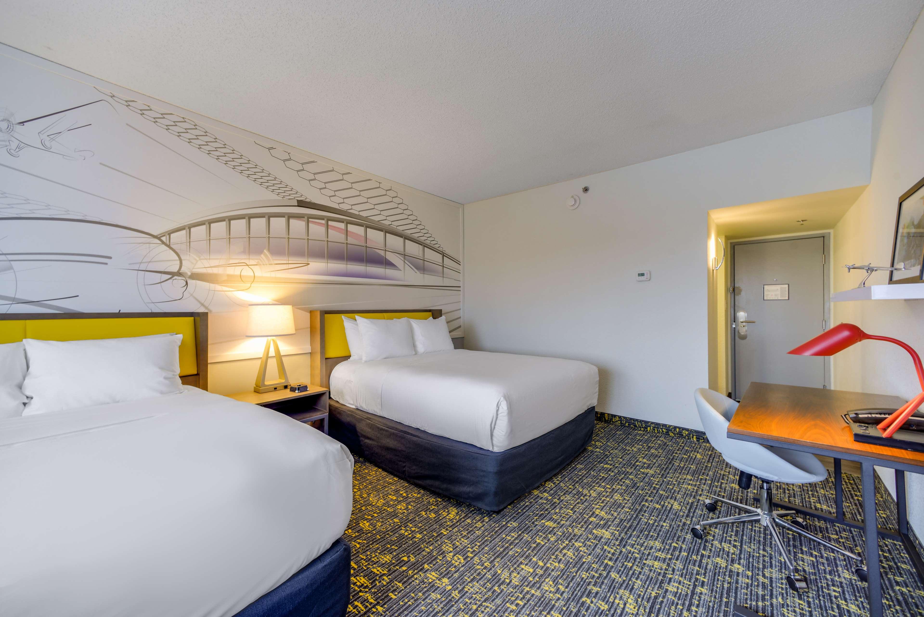 St. Louis Airport Hotel 9/44