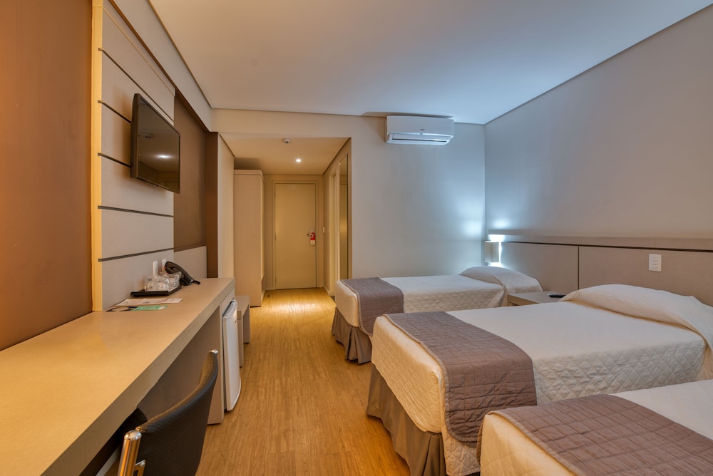 Viale Tower Hotel 23/53