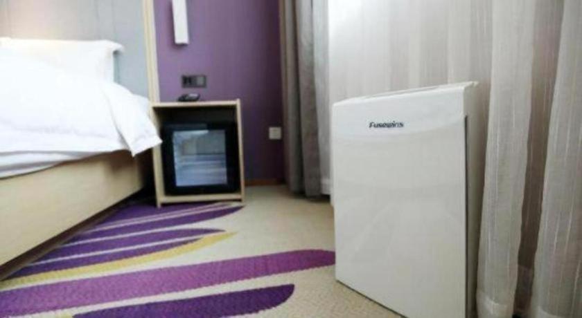 Lavande Hotel (Beijing Daxing Qingyuan Road) 55/55