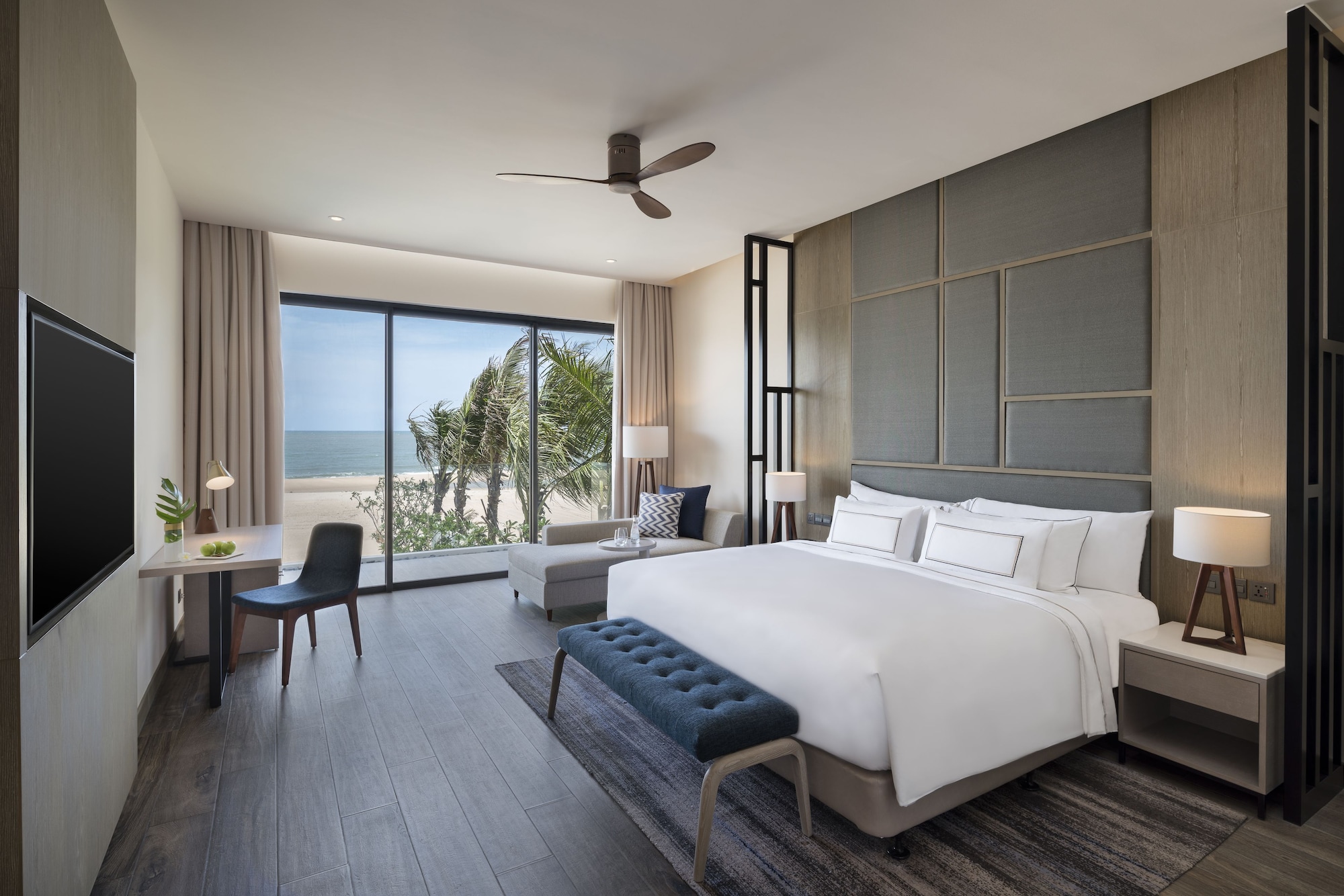 4 Bedrooms, Pool, the Level, Villa, Twin Beds, 2 King Beds, Queen Bed, Beach Front