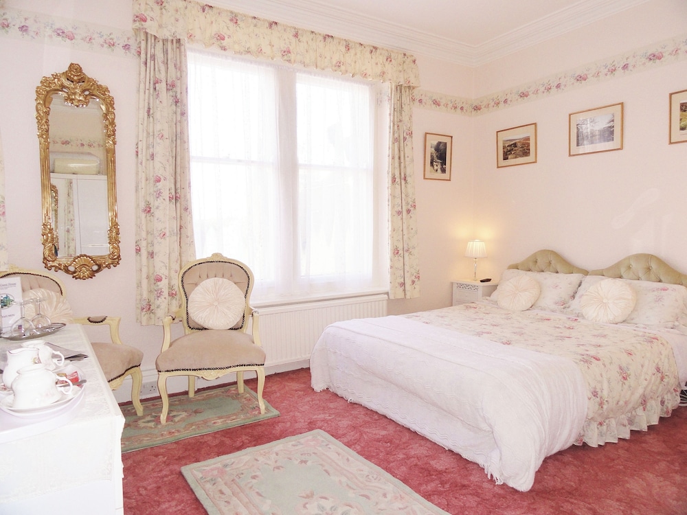 Braemar Bed & Breakfast 8/21