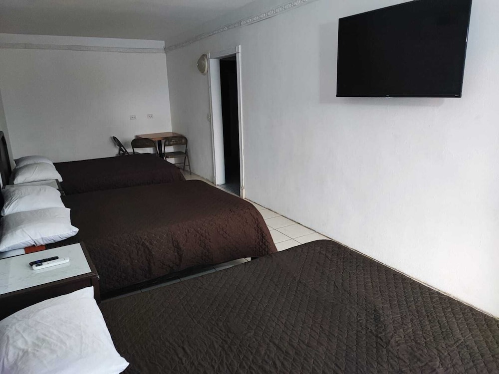 Hotel Estrella 27/34